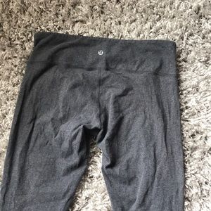 Lululemon yoga pants